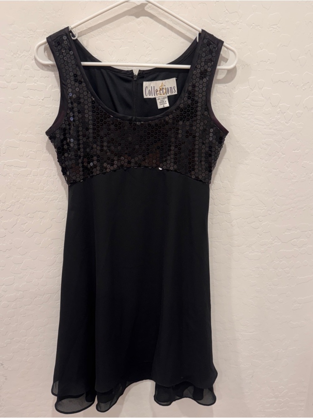 Vintage Collections Black Sequin Scoop Neck Mini Dress Womens 3/4 Lettuce Hem